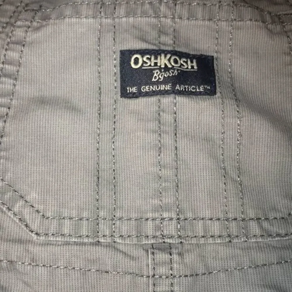 Oshkosh overalls size 9 months​​